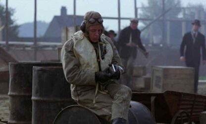 Hope and Glory (1987) Starring Sebastian Rice-Edwards on DVD - Image 2