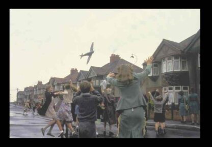 Hope and Glory (1987) Starring Sebastian Rice-Edwards on DVD - Image 3