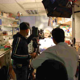 House of Numbers: Anatomy of an Epidemic (2009) Starring Luc Montagnier on DVD