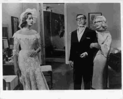 How to Marry a Millionaire (1953) Starring Betty Grable on DVD