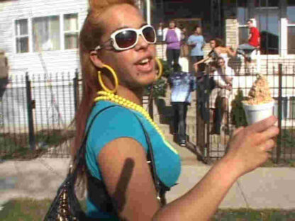 I Am the Queen (2011) Starring Ginger Valdez on DVD - Image 3