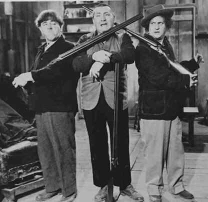 Idiots Deluxe (1945) Starring Curly Howard on DVD - Image 3