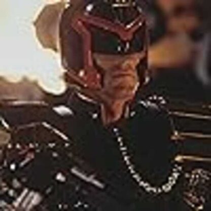 Judge Dredd (1995) Starring Sylvester Stallone on DVD - Image 2