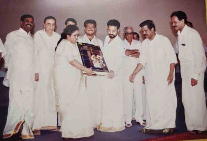 Kandukondain Kandukondain (2000) with English Subtitles on DVD - Image 2