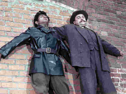Korona Rossiyskoy Imperii, ili Snova Neulovimye (1971) with English Subtitles on DVD - Image 2