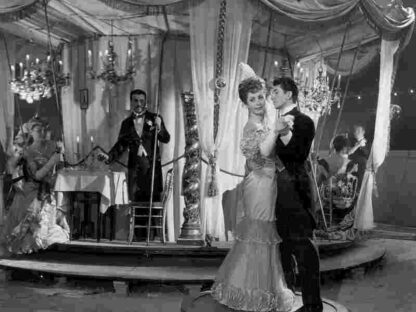 La Ronde (1950) with English Subtitles on DVD - Image 2
