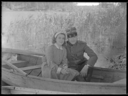 Landstormens lilla Lotta (1939) with English Subtitles on DVD - Image 2