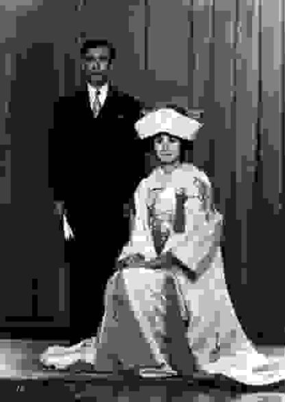 Late Autumn (1960) with English Subtitles on DVD - Image 2