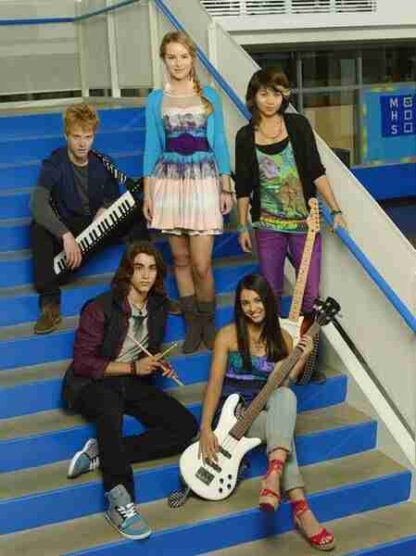 Lemonade Mouth (2011) Starring Bridgit Mendler on DVD - Image 2