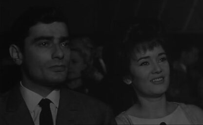 Life Upside Down (1964) with English Subtitles on DVD - Image 3