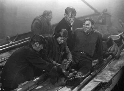 Lifeboat (1944) Starring Tallulah Bankhead on DVD - Image 4