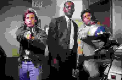 Loaded Weapon 1 (1993) Starring Emilio Estevez on DVD - Image 3