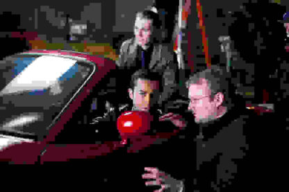Looper (2012) Starring Joseph Gordon-Levitt on DVD - Image 4