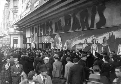 Lumières de Paris (1938) with English Subtitles on DVD - Image 2