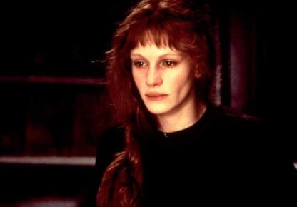 Mary Reilly (1996) Starring Julia Roberts on DVD - Image 2