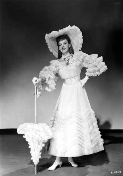 Meet Me in St. Louis (1944) Starring Judy Garland on DVD - Image 4
