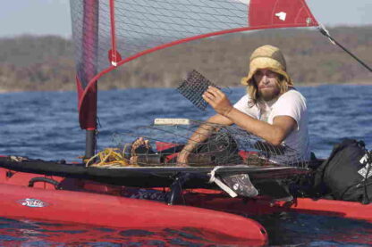 Minds in the Water (2011) Starring Chris Del Moro on DVD - Image 2