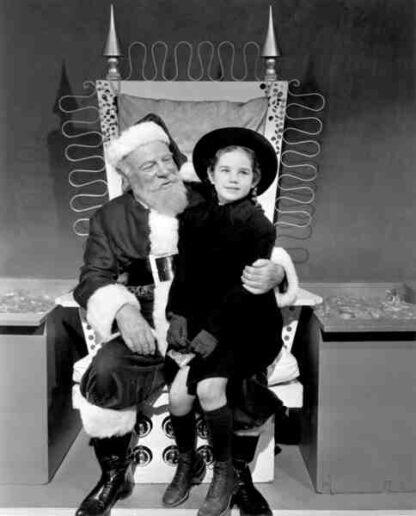 Miracle on 34th Street (1947) Starring Maureen O'Hara on DVD - Image 2