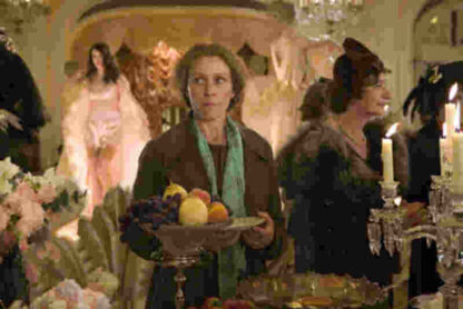 Miss Pettigrew Lives for a Day (2008) Starring Frances McDormand on DVD - Image 4