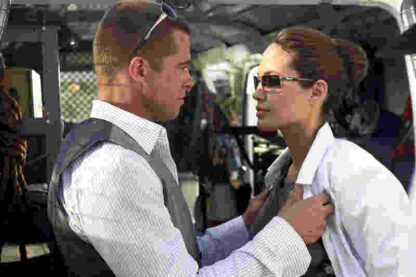 Mr. & Mrs. Smith (2005) Starring Brad Pitt on DVD