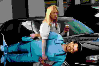 Nurse Betty (2000) with English Subtitles on DVD - Image 2