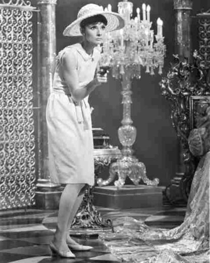 Paris When It Sizzles (1964) Starring William Holden on DVD - Image 2