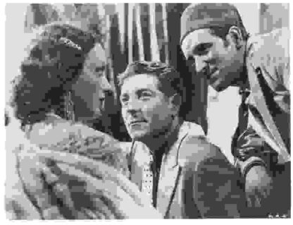 Pépé le Moko (1937) with English Subtitles on DVD - Image 3