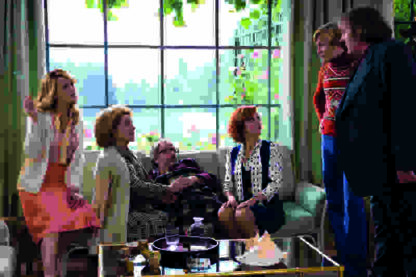 Potiche (2010) with English Subtitles on DVD - Image 3