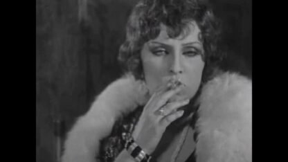 Pour un soir..! (1932) with English Subtitles on DVD - Image 2