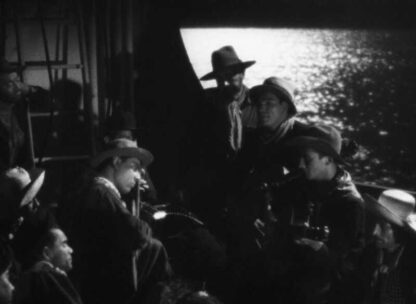 Prisioneros de la tierra (1939) with English Subtitles on DVD - Image 2