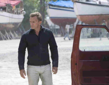 Quantum of Solace (2008) Starring Daniel Craig on DVD - Image 3