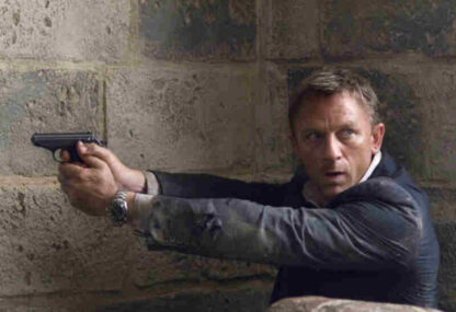 Quantum of Solace (2008) Starring Daniel Craig on DVD - Image 4