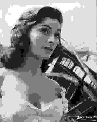 Robbery Under Arms (1957) Starring Peter Finch on DVD - Image 3