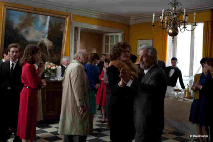 Roses à crédit (2010) with English Subtitles on DVD - Image 4