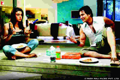 Salaam Namaste (2005) with English Subtitles on DVD - Image 2
