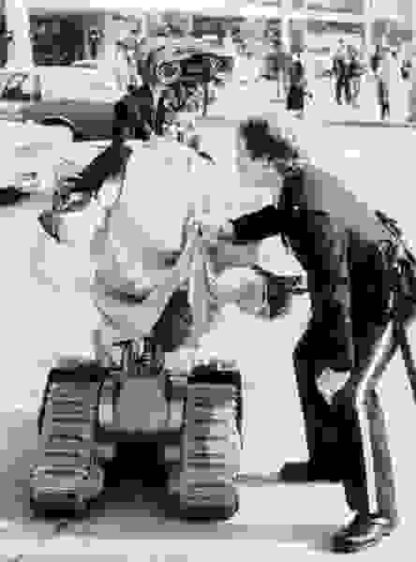 Short Circuit 2 (1988) Starring Tim Blaney on DVD - Image 3