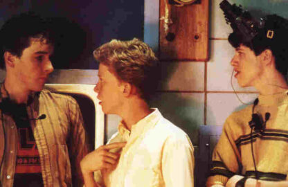 Sixteen Candles (1984) Starring Molly Ringwald on DVD - Image 3