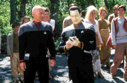 Star Trek: Insurrection (1998) Starring Patrick Stewart on DVD