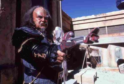 Star Trek V: The Final Frontier (1989) Starring William Shatner on DVD - Image 3