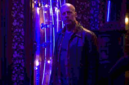 Surrogates (2009) Starring Bruce Willis on DVD - Image 3
