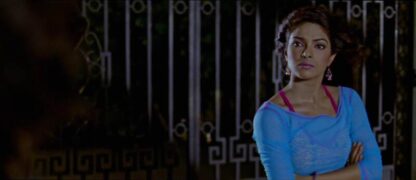 Taxi No. 9 2 11: Nau Do Gyarah (2006) with English Subtitles on DVD - Image 2