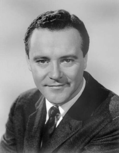 The Apartment (1960) Starring Jack Lemmon on DVD