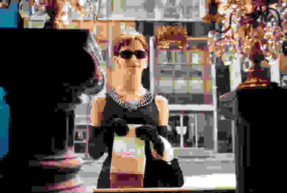 The Audrey Hepburn Story (2000) Starring Jennifer Love Hewitt on DVD - Image 4