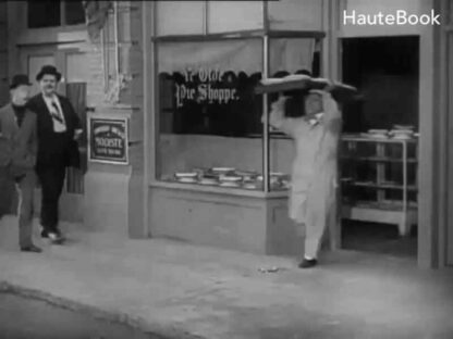 The Battle of the Century (1927) Starring Stan Laurel on DVD - Image 4