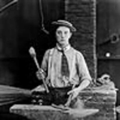 The Blacksmith (1922) with English Subtitles on DVD - Image 3