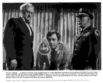 The Cat from Outer Space (1978) Starring Ken Berry on DVD - Image 4