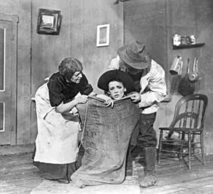 The Further Adventures of the Girl Spy (1910) with English Subtitles on DVD - Image 2