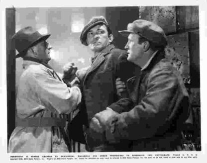 The Informer (1935) Starring Victor McLaglen on DVD - Image 4
