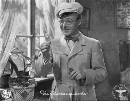 The Punch Bowl (1944) with English Subtitles on DVD - Image 3