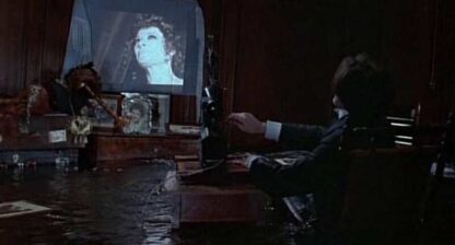 The Ship Sails On (1983) with English Subtitles on DVD - Image 4